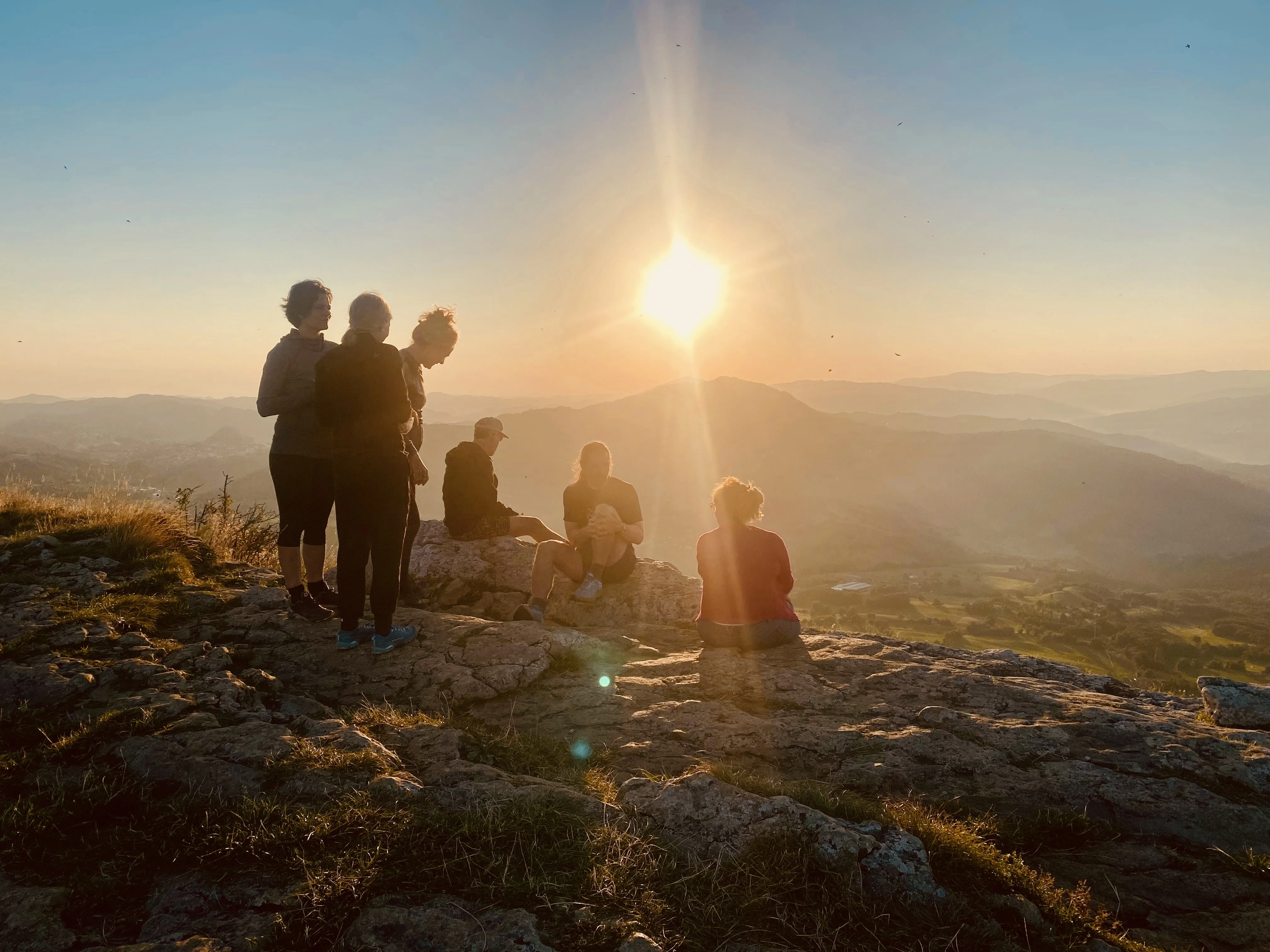 Hike & Picnic on Pietra di Bismantova
